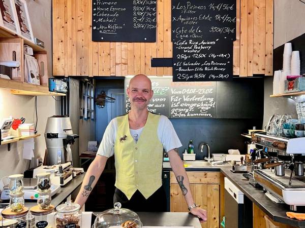 Eastcoffee "Kaffee im Filter. Oldschool?"